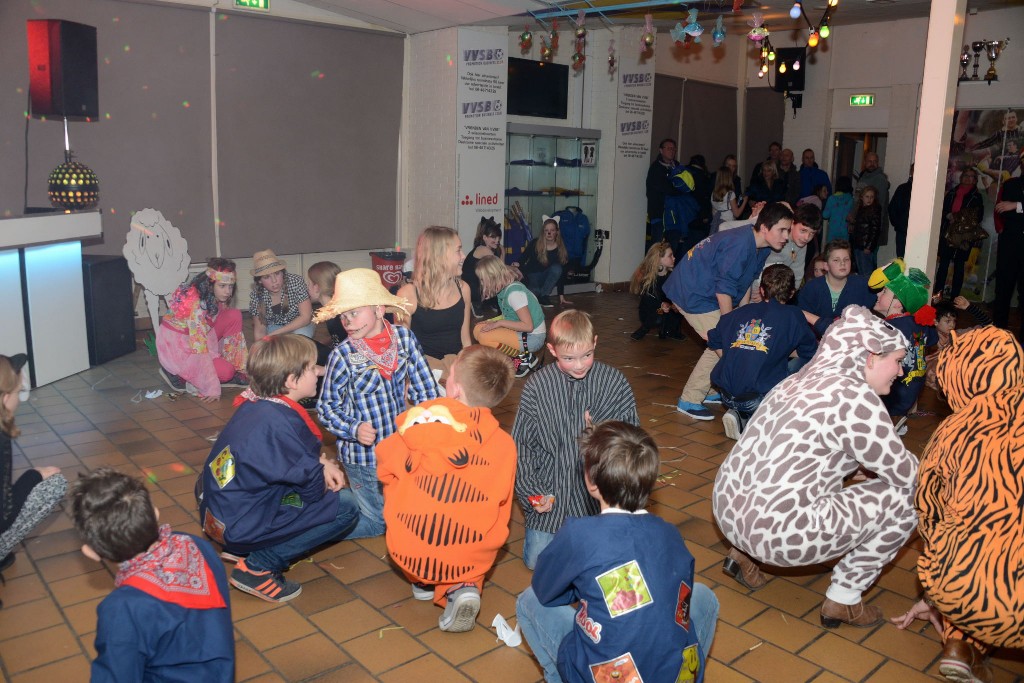 ../Images/Jeugddisco Beestenboel 270.jpg